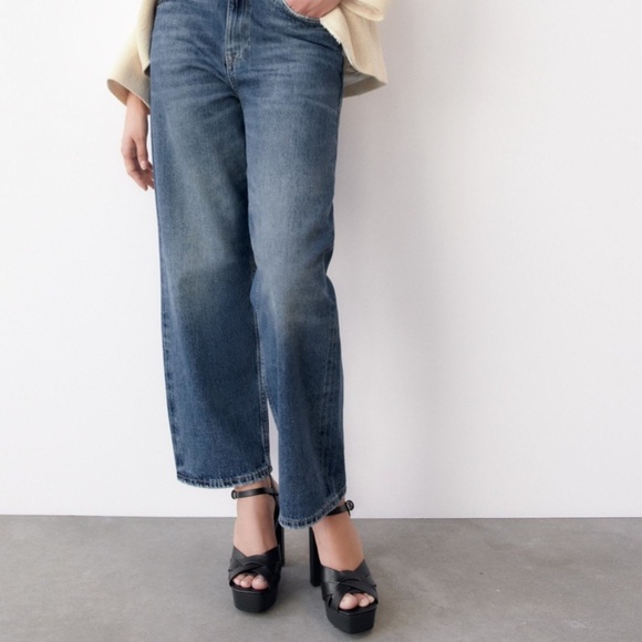 ZARA Platform Heeled Leather Sandals BNWT - Picture 4 of 8